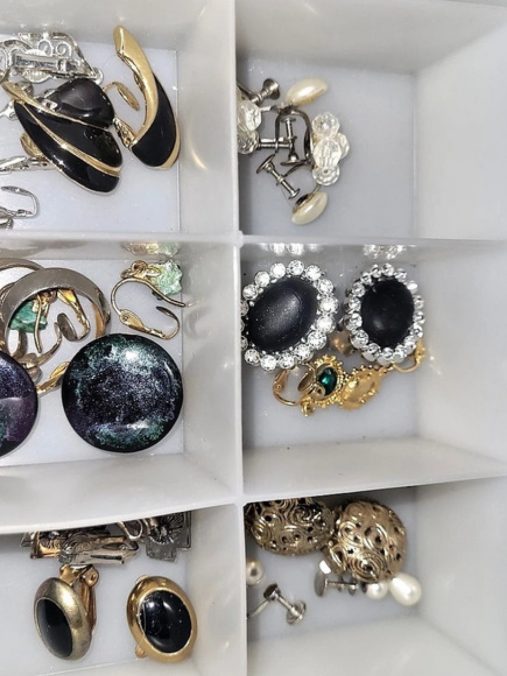 Vintage Clip-on Earrings Lot - Picture 3 of 5